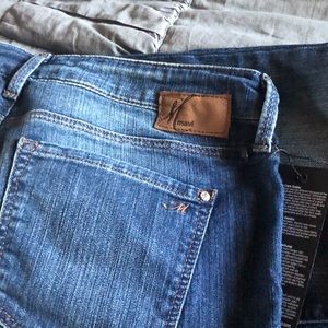 Never worn Mavi cropped jeans